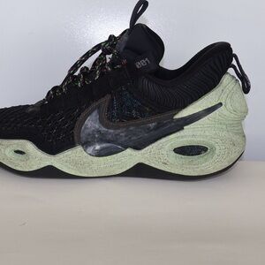 Nike Black and Neon Green Sneakers